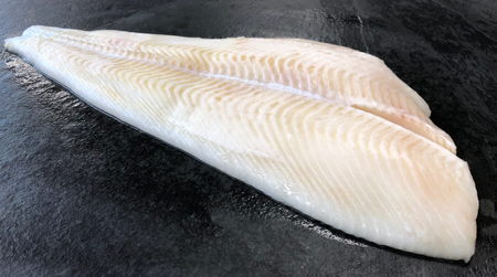 Greenland Halibut Filet bez Skóry 400/700g, SHP, bez glazury, Opk. 2 x 6,8kg BOX